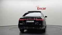 2021 Audi A8 60 TFSI Quattro LWB, чёрный — фото 4