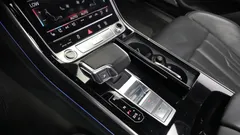 2021 Audi A8 60 TFSI Quattro LWB, чёрный — фото 9