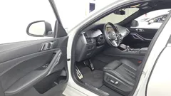 2022 BMW X6 xDrive40i M Sport, белый — фото 10