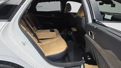 2021 Kia K5 Signature, белый — фото 12