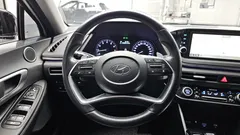 2022 Hyundai Sonata 2.0 — фото 17