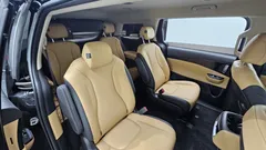 2022 Kia Carnival Diesel 9-Seater Prestige — фото 16