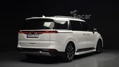 2022 Kia Carnival Diesel 7-Seater Signature — фото 2
