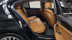 2023 BMW 5-Series 520i Luxury — фото 11