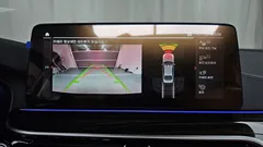 2023 BMW 5-Series 520i Luxury — фото 14