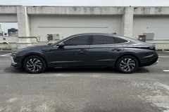 2024 Hyundai Sonata Premium, серый — фото 3