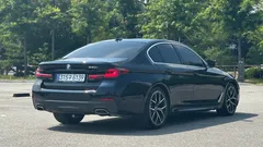 2022 BMW 5-Series 530i M Sport Package — фото 2
