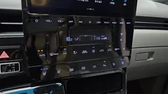 2022 Hyundai Staria Lounge 7-Seater — фото 18
