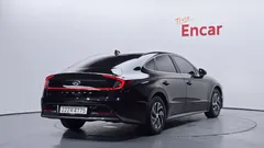2021 Hyundai Sonata Premium, чёрный — фото 2