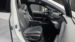 2024 Lexus UX 2.0 F-Sport 2WD, белый — фото 11
