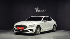 2022 Genesis G70 Gasoline 3.3T 2WD, белый — фото 1