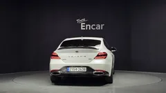 2022 Genesis G70 Gasoline 3.3T 2WD, белый — фото 4