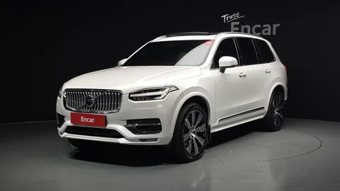 2023 Volvo XC90 B6 Ultimate Bright