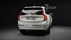 2023 Volvo XC90 B6 Ultimate Bright — фото 4