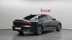 2022 Hyundai Grandeur Premium — фото 2