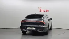 2022 Hyundai Grandeur Premium — фото 4