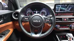 2022 Kia K3 1.6, синий — фото 13