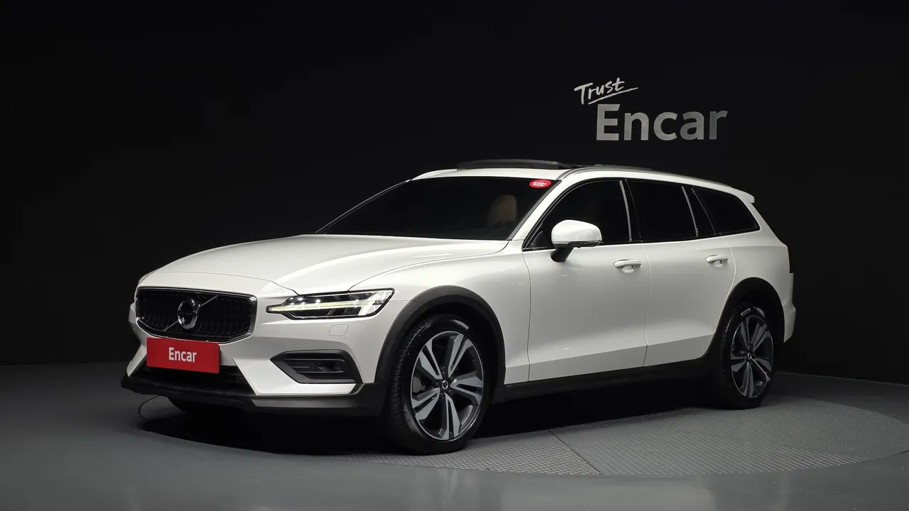 2021 Volvo V60 B5 Pro AWD