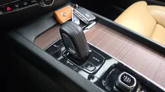 2021 Volvo V60 B5 Pro AWD, белый — фото 9