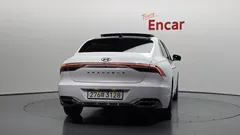 2022 Hyundai Grandeur Exclusive — фото 4