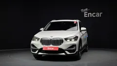 2022 BMW X1 xDrive 20i xLine — фото 3