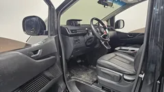 2023 Hyundai Staria Cargo 5-Seater — фото 10