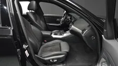 2022 BMW 3-Series 320i M Sport — фото 12