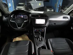 2022 Volkswagen Tiguan 2.0 TSI Prestige — фото 5