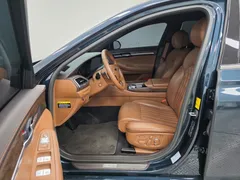 2021 Genesis G90 3.8 AWD, синий — фото 9