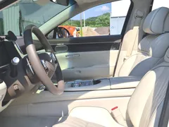 2023 Genesis G90 Gasoline 3.5 Turbo e-S/C AWD — фото 15