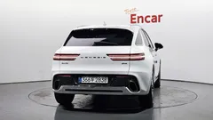 2022 Genesis GV70 2.5T Gasoline AWD, белый — фото 4