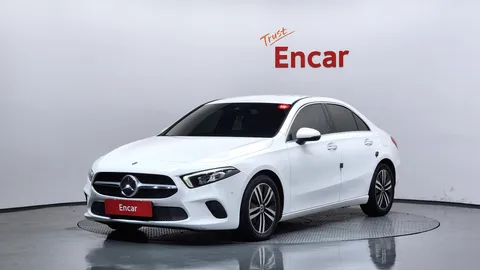 2022 Mercedes-Benz A-Class A220 Sedan