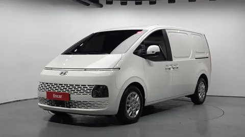 2023 Hyundai Staria Cargo 3-Seater