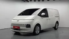 2023 Hyundai Staria Cargo 3-Seater — фото 1
