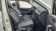 2023 Volkswagen Tiguan 2.0 TSI Prestige, белый — фото 11