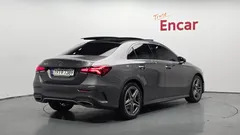 2023 Mercedes-Benz A-Class A250 4MATIC Sedan — фото 2