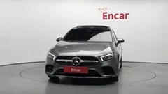 2023 Mercedes-Benz A-Class A250 4MATIC Sedan — фото 3
