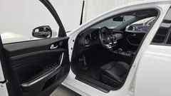2021 Kia Stinger 2.5 Platinum, белый — фото 10
