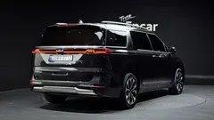 2023 Kia Carnival Diesel 9-Seater Signature — фото 2