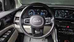 2023 Kia Carnival Diesel 9-Seater Signature — фото 17