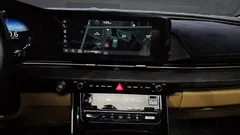 2023 Kia Carnival Gasoline 7-Seater Signature — фото 13