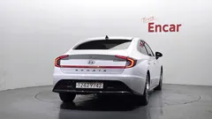 2022 Hyundai Sonata 2.0 — фото 4