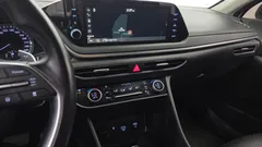 2022 Hyundai Sonata 2.0 — фото 17