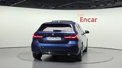 2023 BMW 1-Series 120i Sports — фото 4