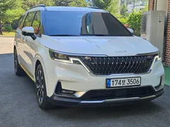 2023 Kia Carnival Diesel 7-Seater Noblesse — фото 2