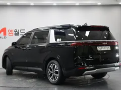 2023 Kia Carnival 9-Seater Prestige — фото 4