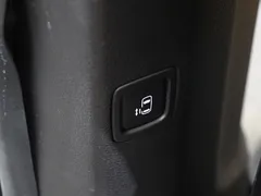2023 Kia Carnival 9-Seater Prestige — фото 19