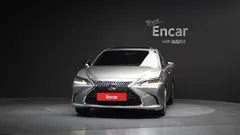 2021 Lexus ES Luxury Plus, 연금색 — фото 3