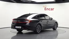 2023 Hyundai Sonata 2.0, серый — фото 2