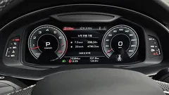 2022 Audi Q7 55 TFSI Quattro Premium — фото 8